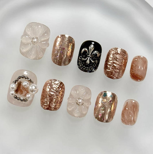 Everyday Cute - Elegant Rose Gold - Customizable Handcrafted Press On Nails