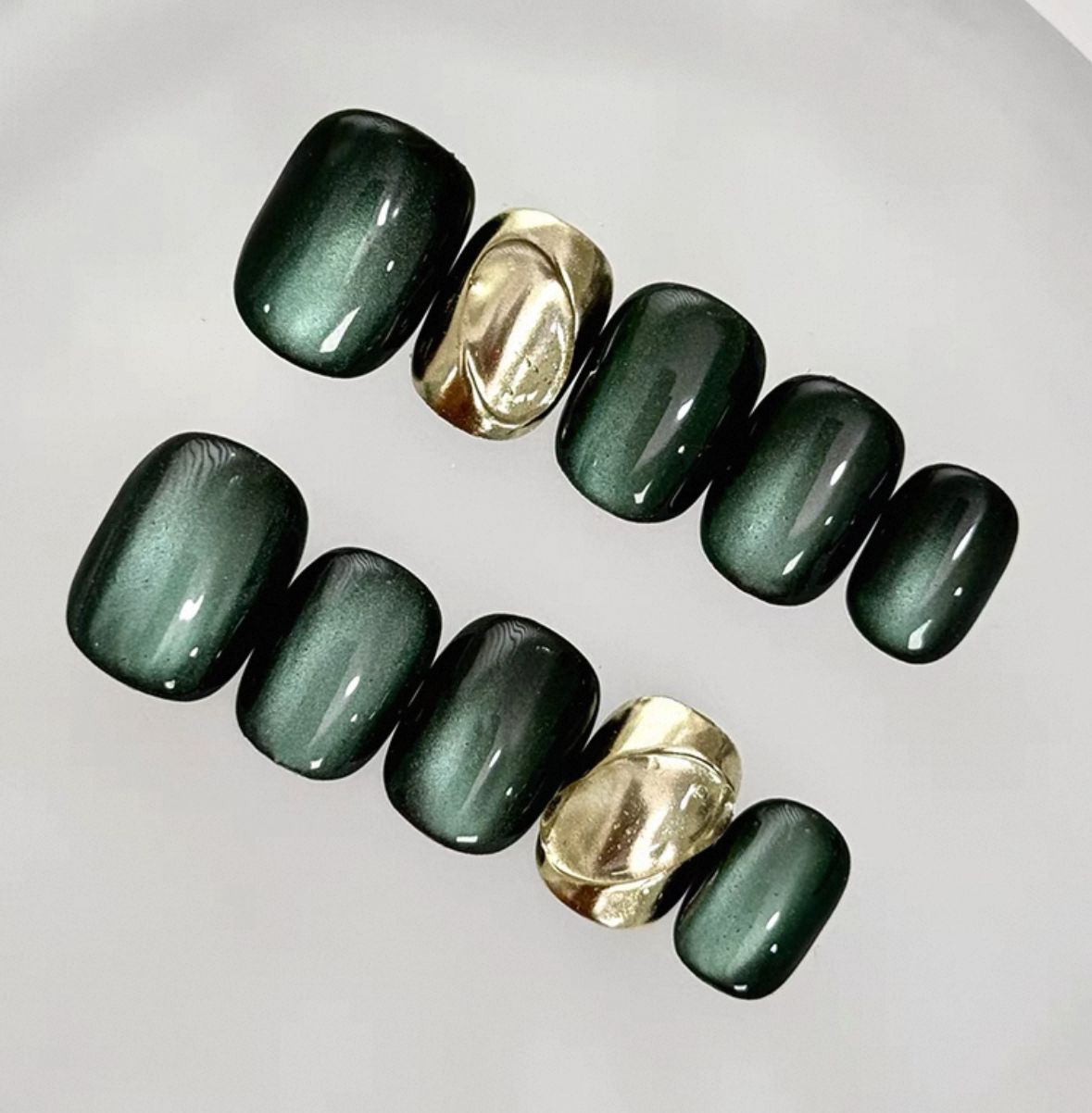Everyday Cute - Dark Green with Gold Accent - Customizable Handcrafted Press On Nails