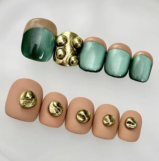 Everyday Cute - Emerald Green and Nude - Customizable Handcrafted Press On Nails