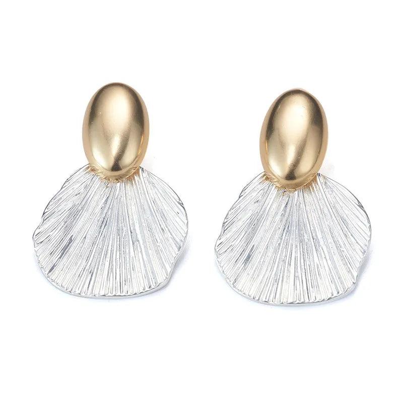 Gilded Gossamer Fan-Shape Earrings - Elegant Charme