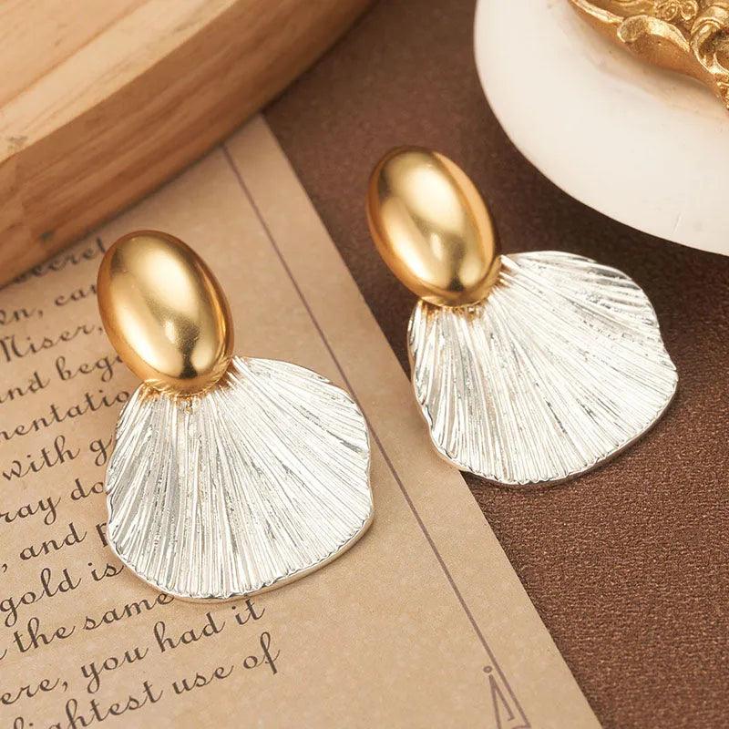 Gilded Gossamer Fan-Shape Earrings - Elegant Charme