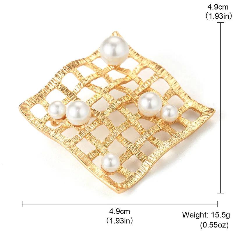 Gold-encrusted Pearl Geometric Brooch - Elegant Charme