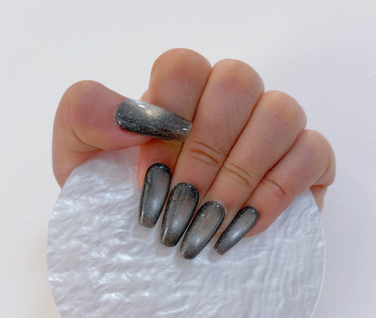 Simply Cat Eye - Dark Ombre - Customizable Handcrafted Press On Nails