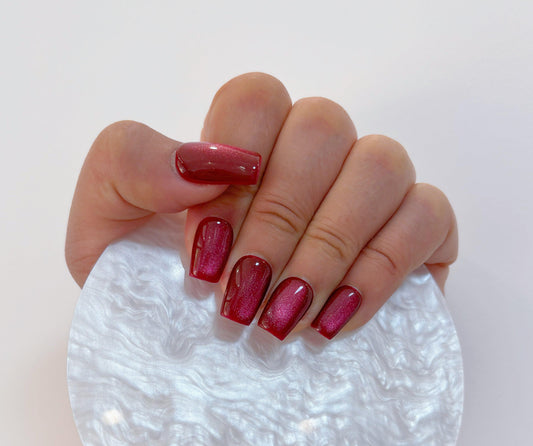 Simply Cat Eye - Deep Red - Customizable Handcrafted Press On Nails