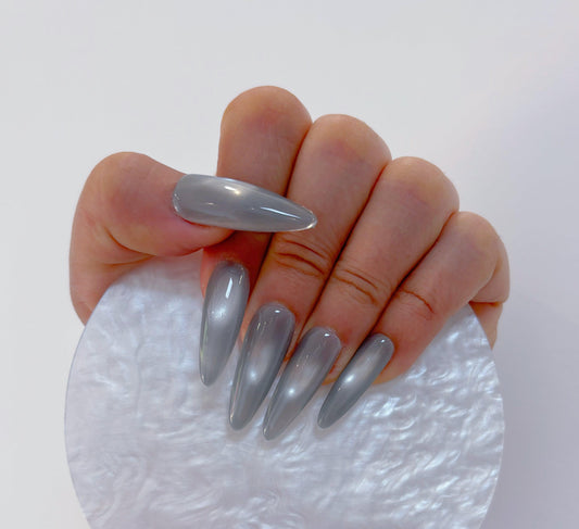 Simply Cat Eye - Gray Ombre - Customizable Handcrafted Press On Nails