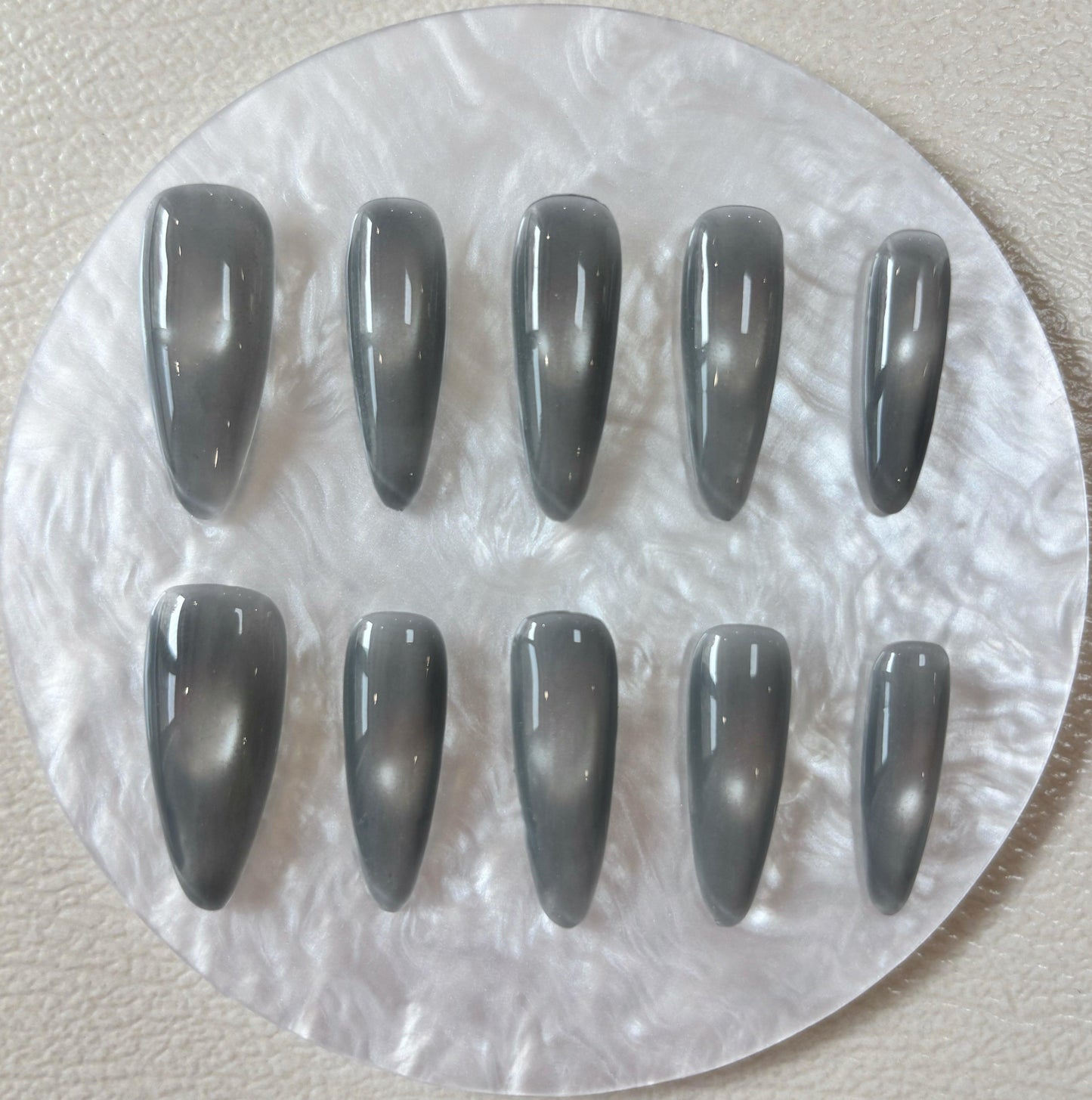 Simply Cat Eye - Gray Ombre - Customizable Handcrafted Press On Nails
