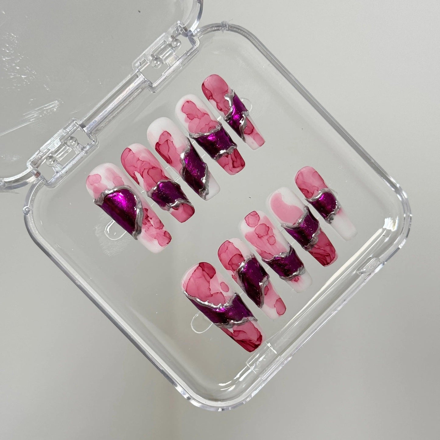 Mystic Marble Nail - Elegant Charme