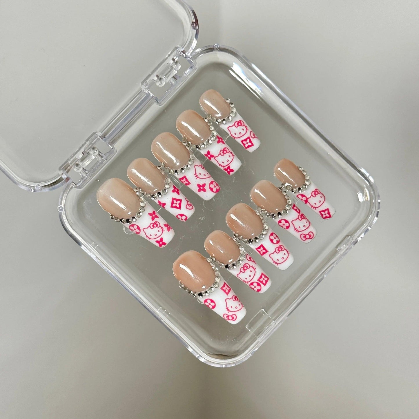 Playful Pink Charm Nail - Elegant Charme
