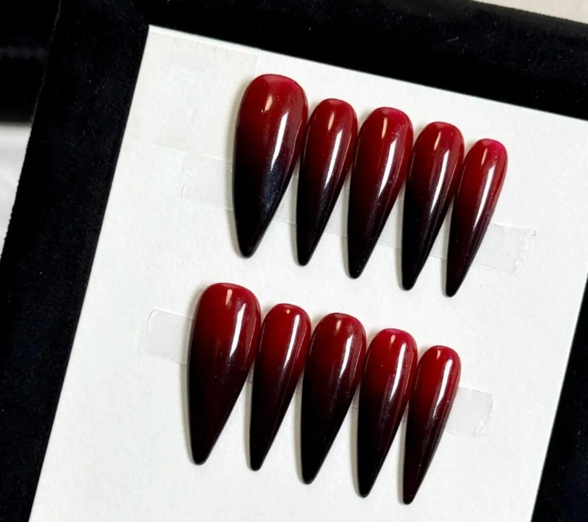 Velvet Crimson Nail - Elegant Charme