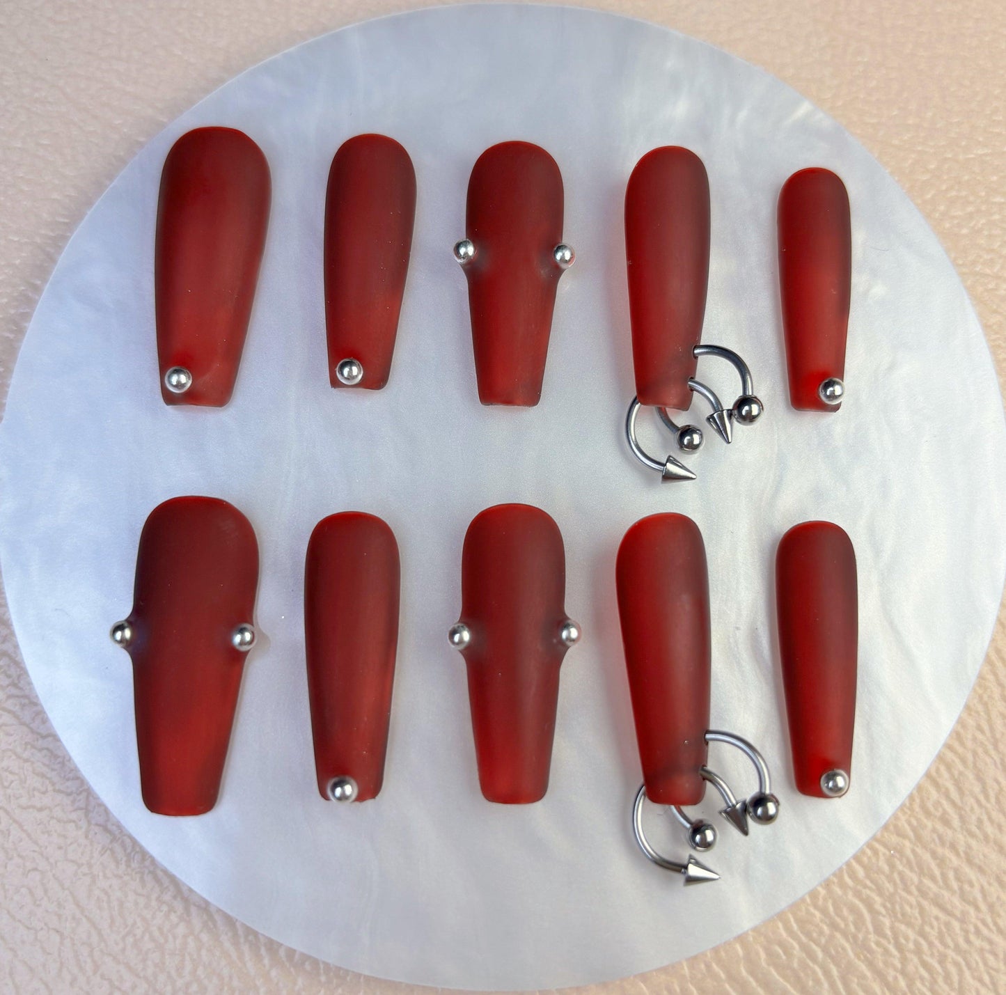 Matte Pierced Red Press On Nail - Elegant Charme
