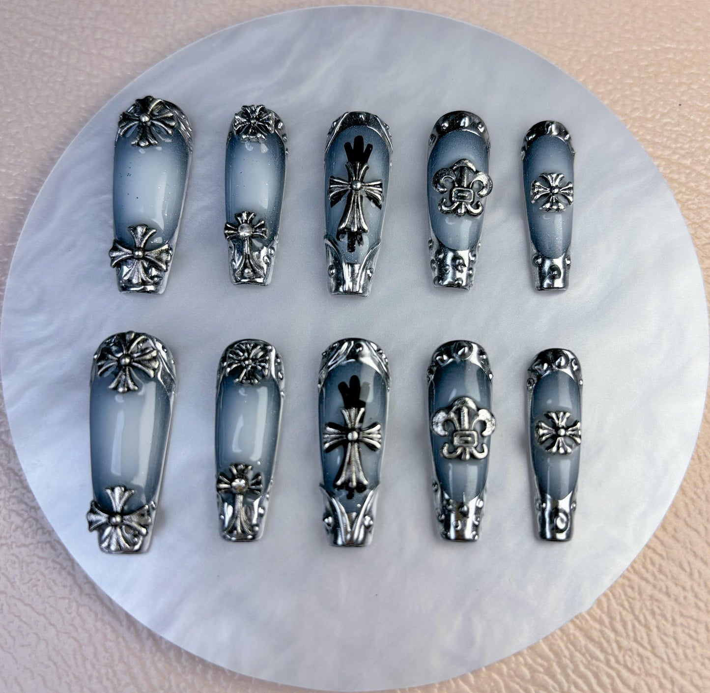 Silver Gothic Cross Press On Nail - Elegant Charme