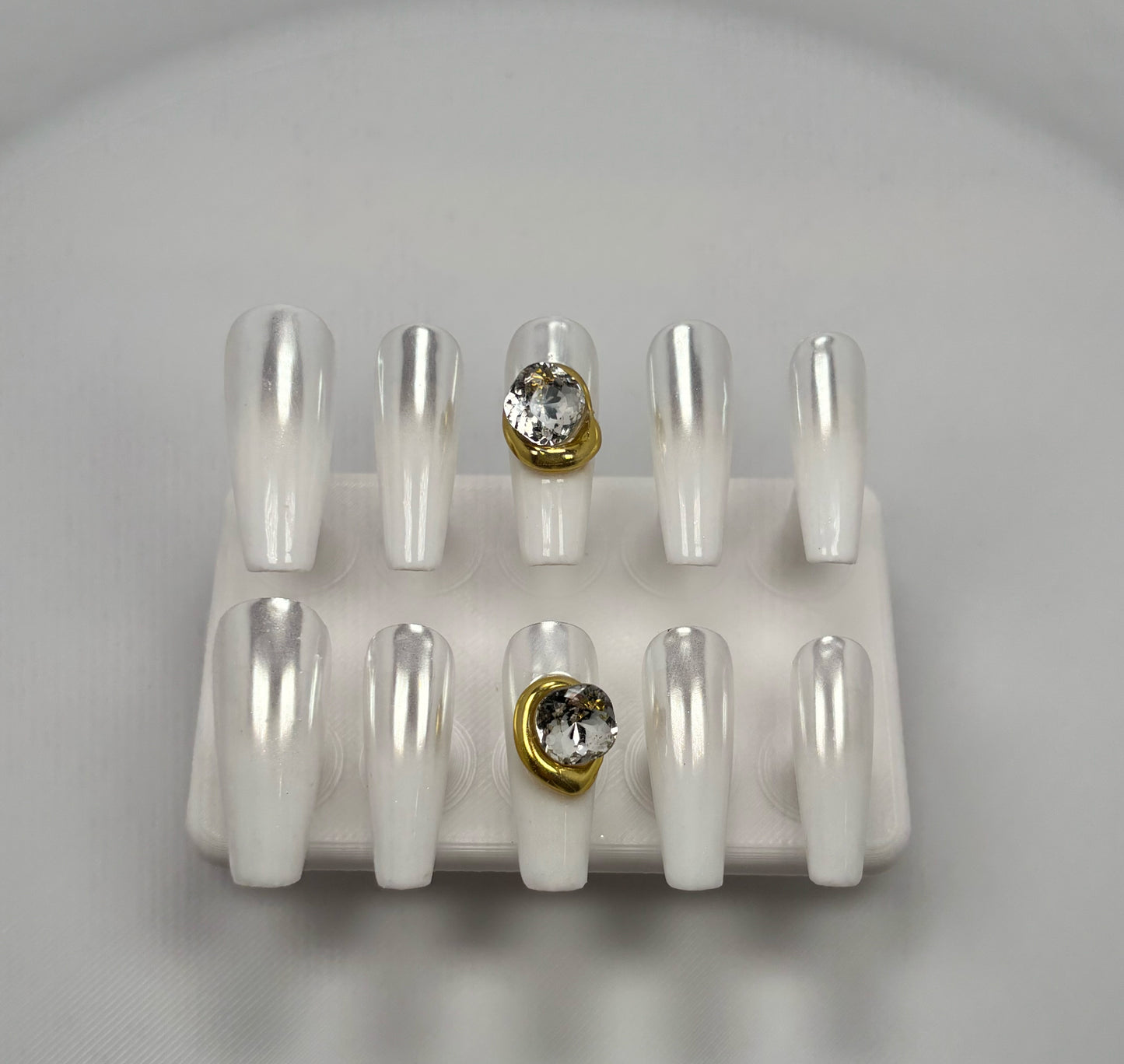 Trend Luxe - Pearl White - Customizable Handcrafted Press On Nails