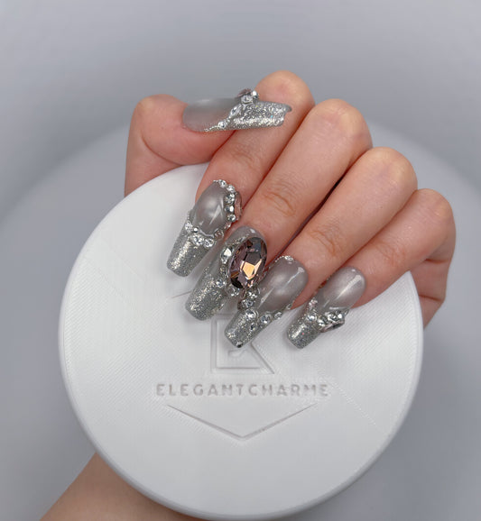 Trend Luxe - Silver & Rose Maximalism - Customizable Handcrafted Press On Nails