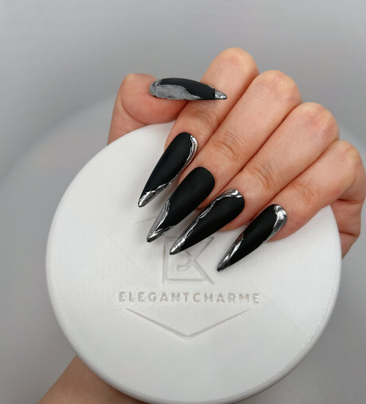 Daily Chic - Black and Silver - Customizable Handcrafted Press On Nails