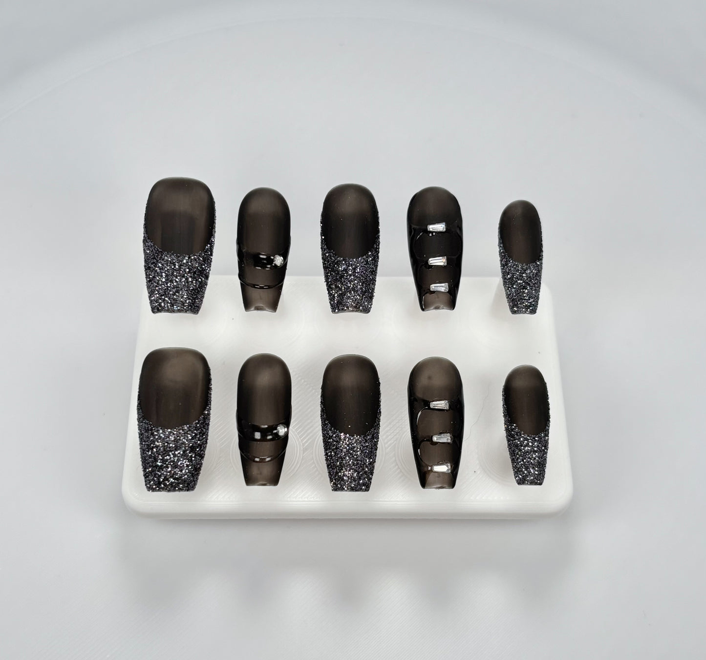 Daily Chic - Black Matte and Silver - Customizable Handcrafted Press On Nails