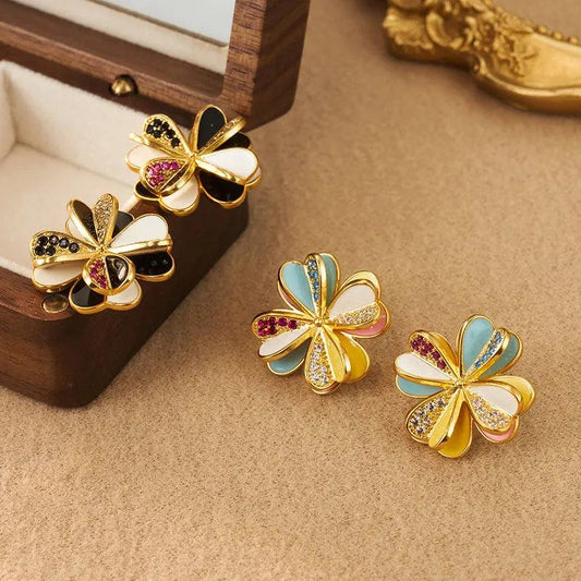 Flower-shaped Rhinestone Earrings - Elegant Charme