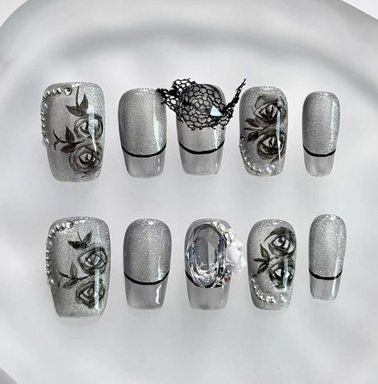 Everyday Cute - Silver Floral Elegance - Customizable Handcrafted Press On Nails