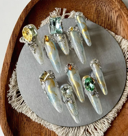 Charme Atelier - Deep Emerald Green & Gold - Customizable Handcrafted Press On Nails
