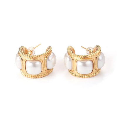 Vintage Pearl Earrings - Elegant Charme