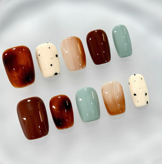 Everyday Cute - Earthy Tones Ombre - Customizable Handcrafted Press On Nails