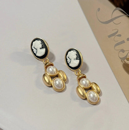 Cameo Elegance Pearl Drop Earrings - Elegant Charme