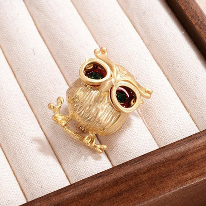 Alloy Plated 18k Gold Diamond-encrusted Owl Brooch - Elegant Charme