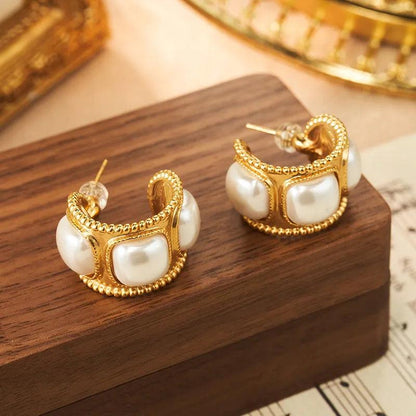 Vintage Pearl Earrings - Elegant Charme
