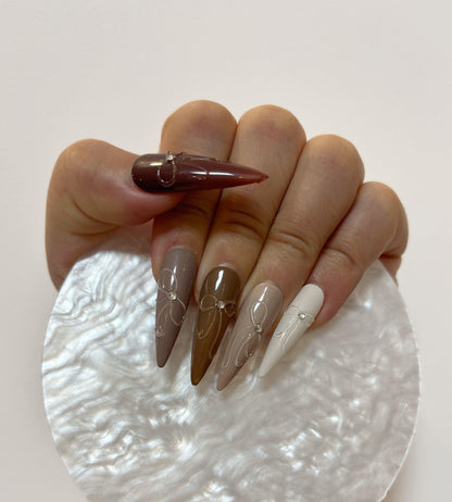 Mocha Ribbon Chic Nail - Elegant Charme