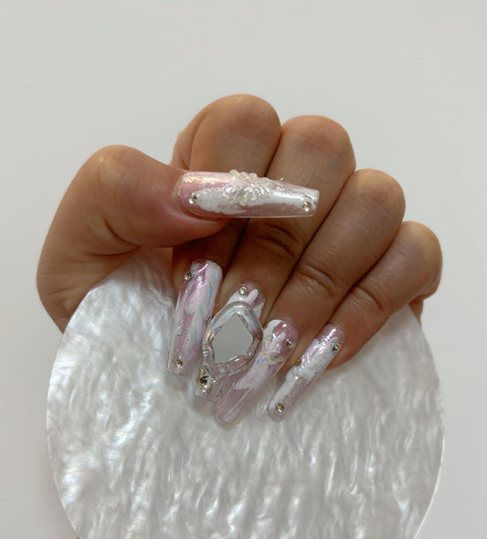 Celestial Crystal Nail - Elegant Charme