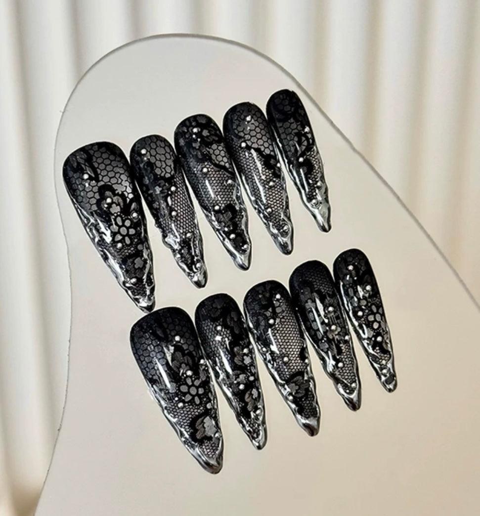 Black Lace Gothic Press On Nail - Elegant Charme