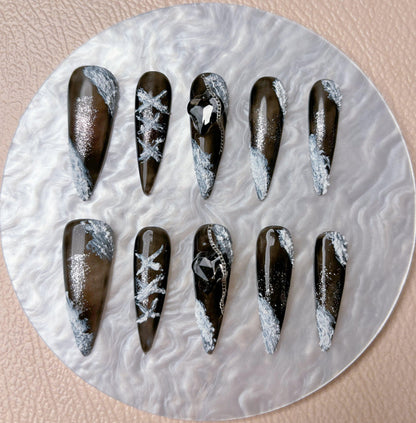 Elegant Frosted Glam Nail - Elegant Charme