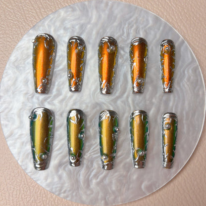 Molten Metallic Luxe Nail - Elegant Charme