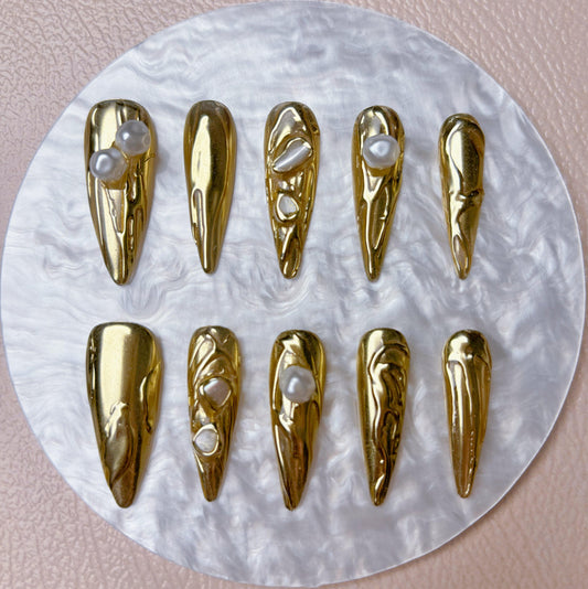 Golden Pearl Nail - Elegant Charme
