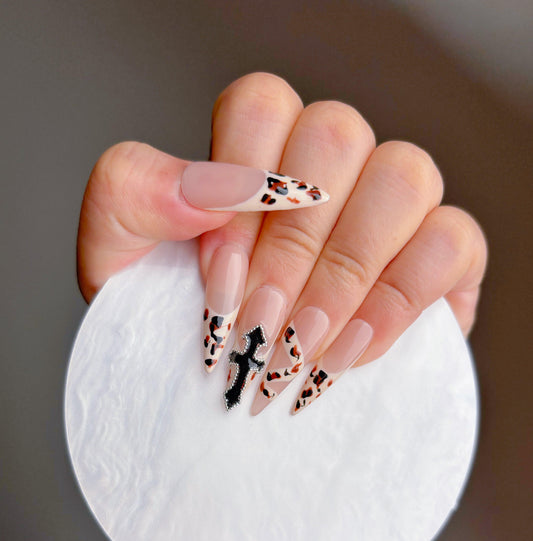 Leopard Cross Nude Press On Nail - Elegant Charme
