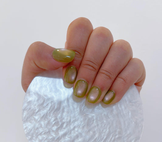 Simply Cat Eye - Pale Green Ombre - Customizable Handcrafted Press On Nails
