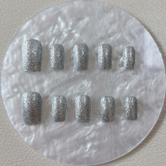 Simply Cat Eye - Shiny Silver - Customizable Handcrafted Press On Nails