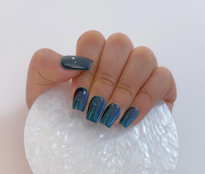Simply Cat Eye - Teal Sparkle - Customizable Handcrafted Press On Nails