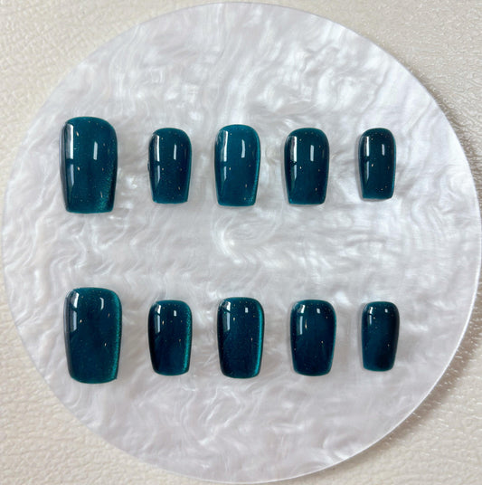 Simply Cat Eye - Teal Sparkle - Customizable Handcrafted Press On Nails