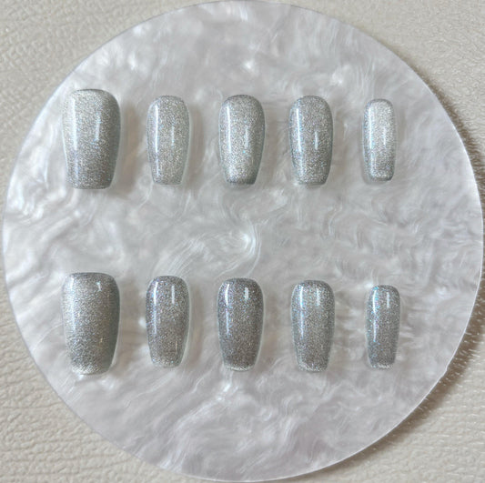 Simply Cat Eye - Silver Glitter - Customizable Handcrafted Press On Nails