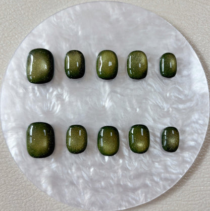 Simply Cat Eye - Green Black Ombre - Customizable Handcrafted Press On Nails