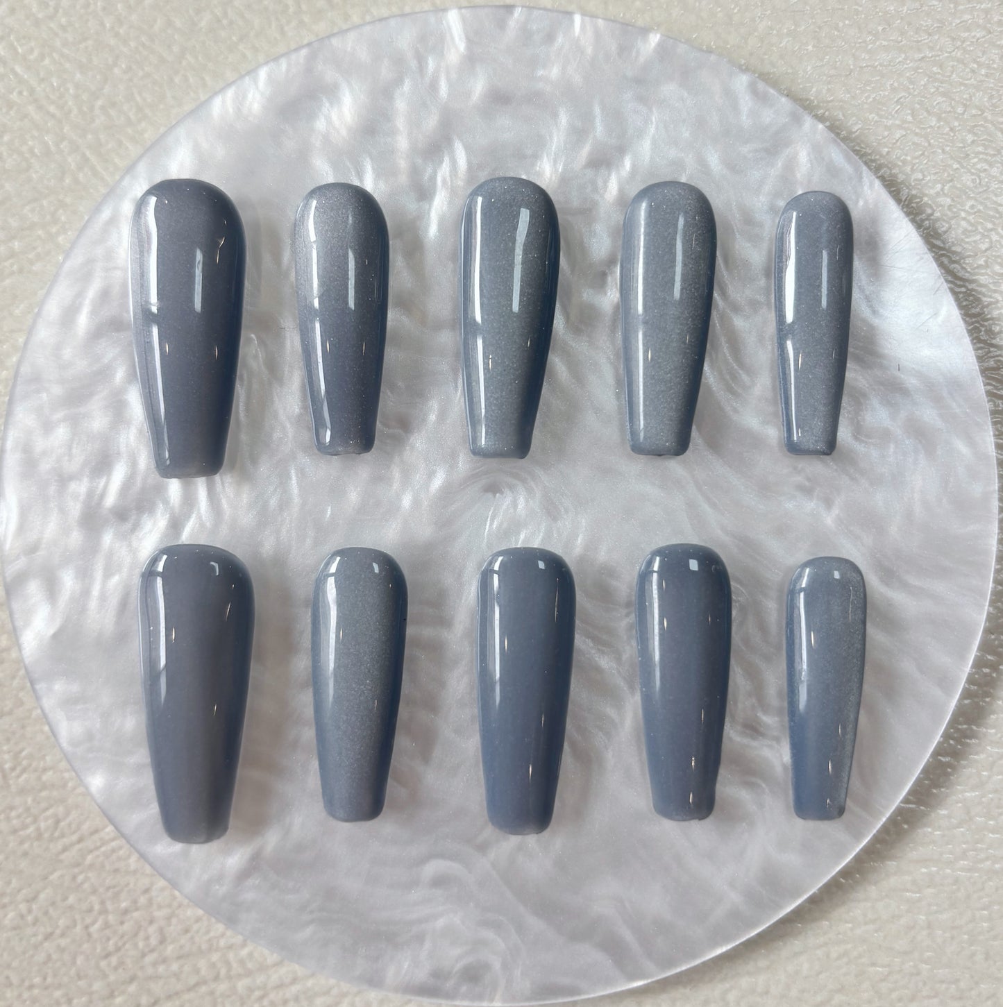 Simply Cat Eye - Silver Shine - Customizable Handcrafted Press On Nails