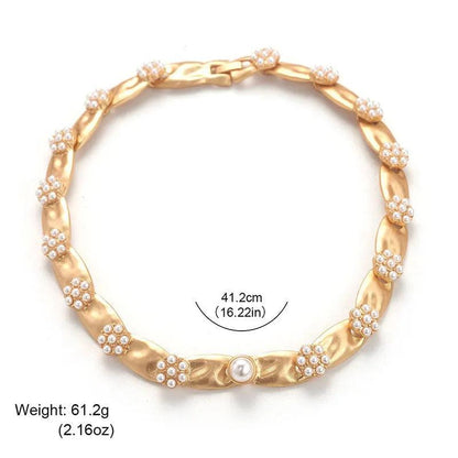 French Flower Pearl Gold-Plated Necklace - Elegant Charme