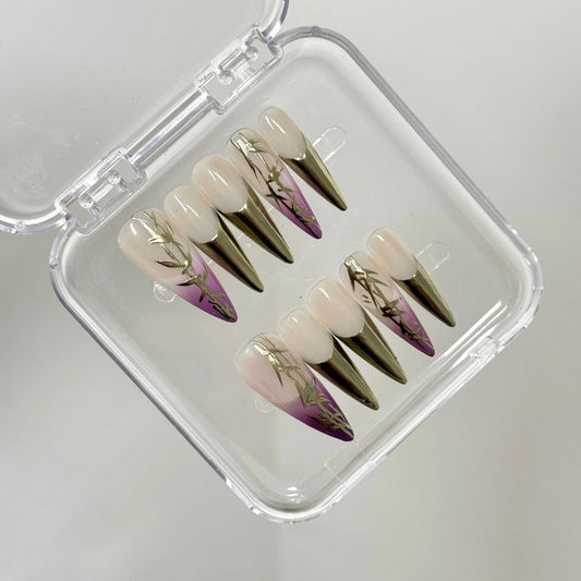 Lavender Gold Elegance Nail - Elegant Charme