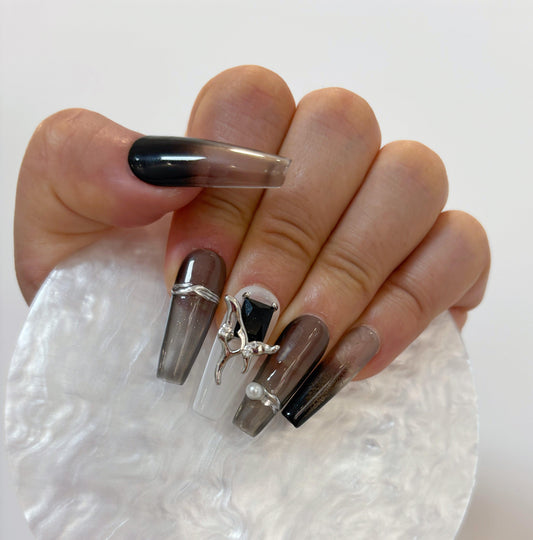 Silver Ombre Nail - Elegant Charme