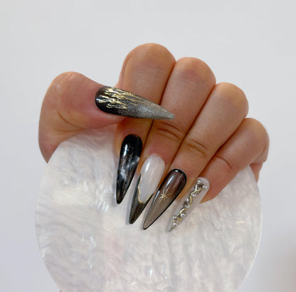 Mystic Night Nail - Elegant Charme