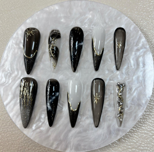 Mystic Night Nail - Elegant Charme