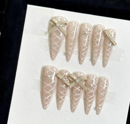 Pearl Lace Nail - Elegant Charme