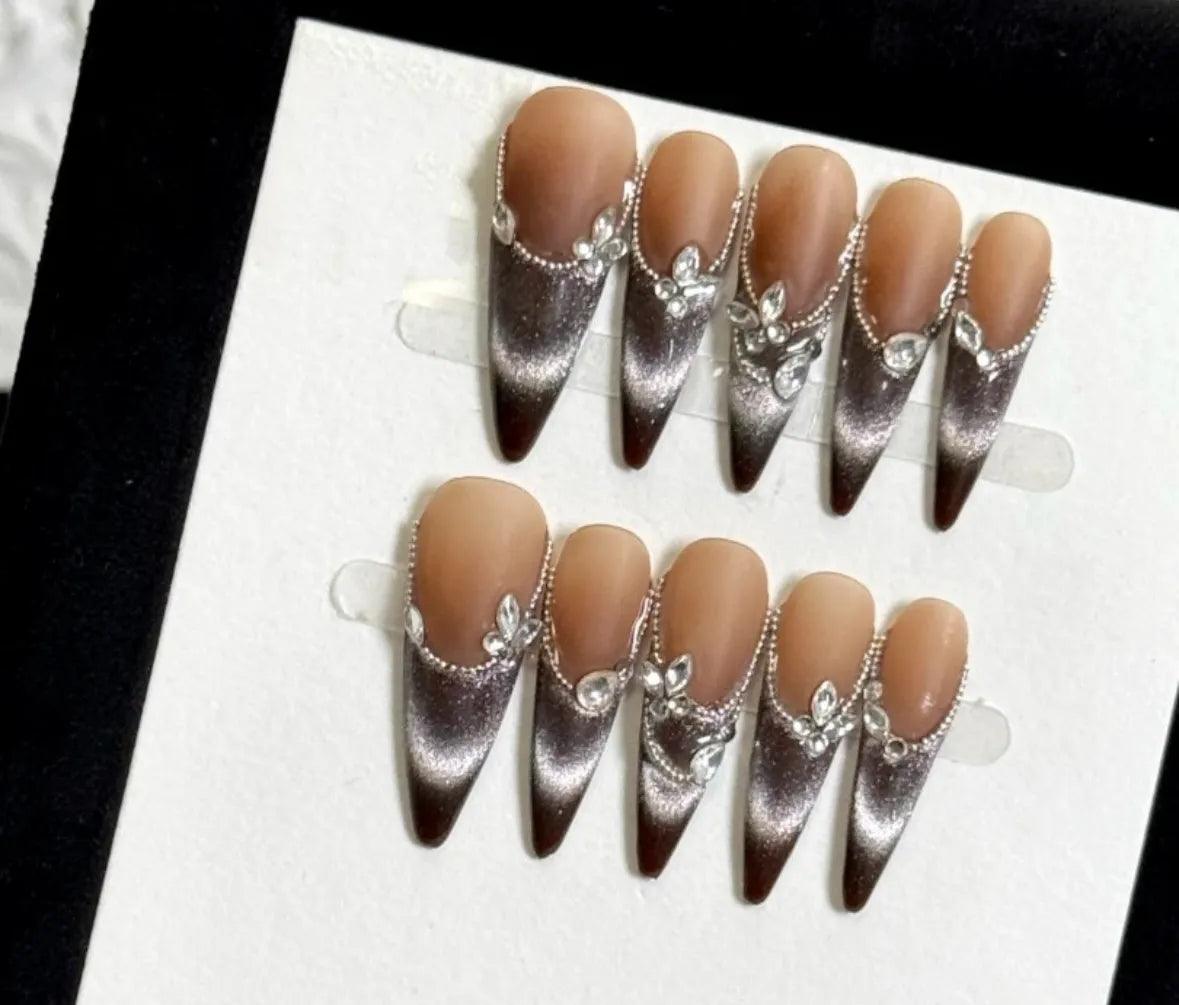 Shimmering Crystal Luxe Nail - Elegant Charme