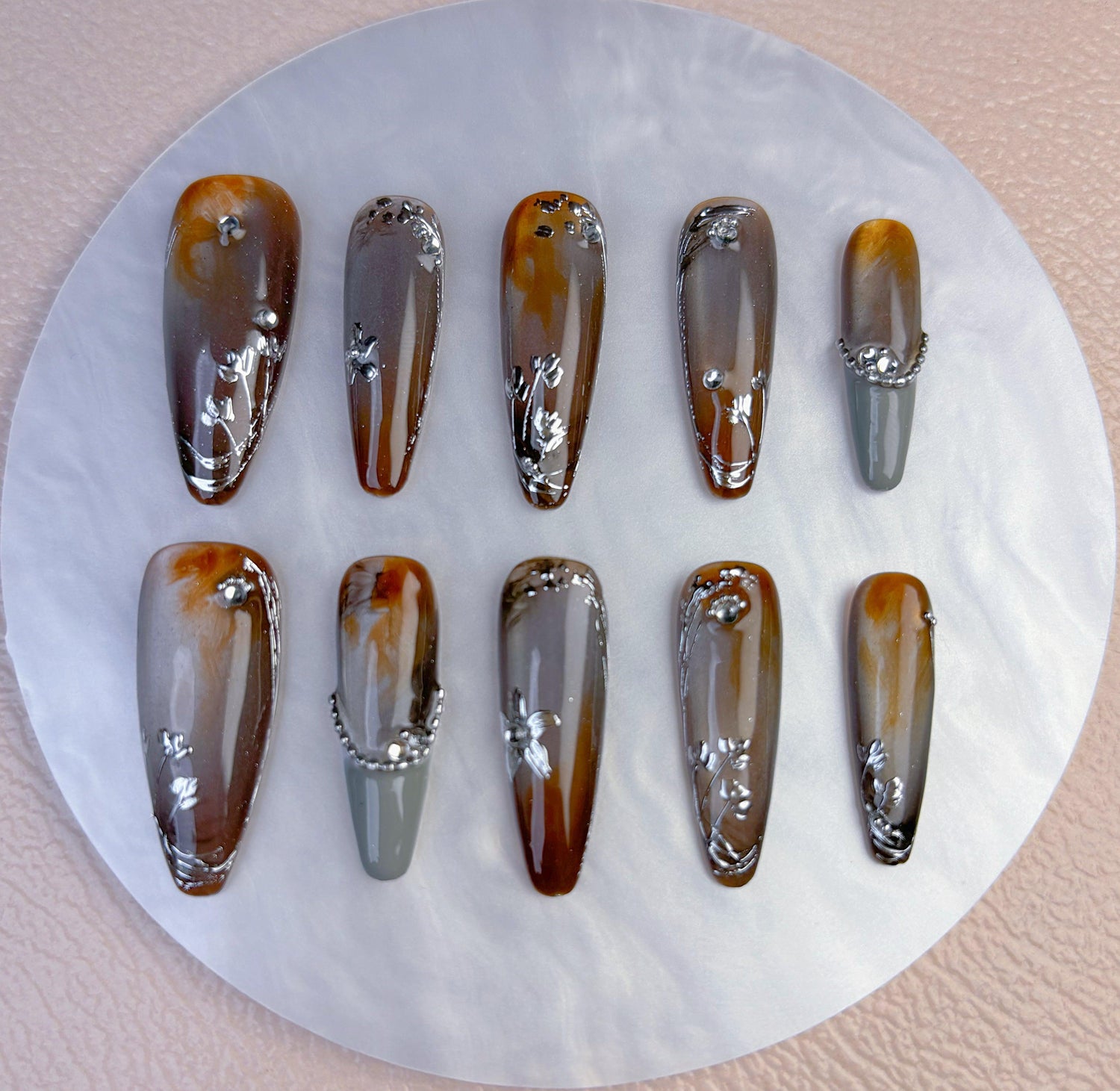 Amber Elegance Press On Nail - Elegant Charme