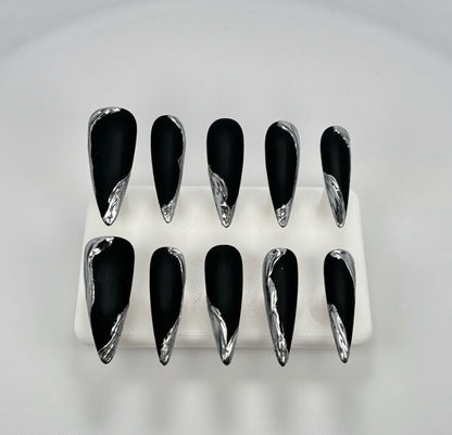 Daily Chic - Black and Silver - Customizable Handcrafted Press On Nails